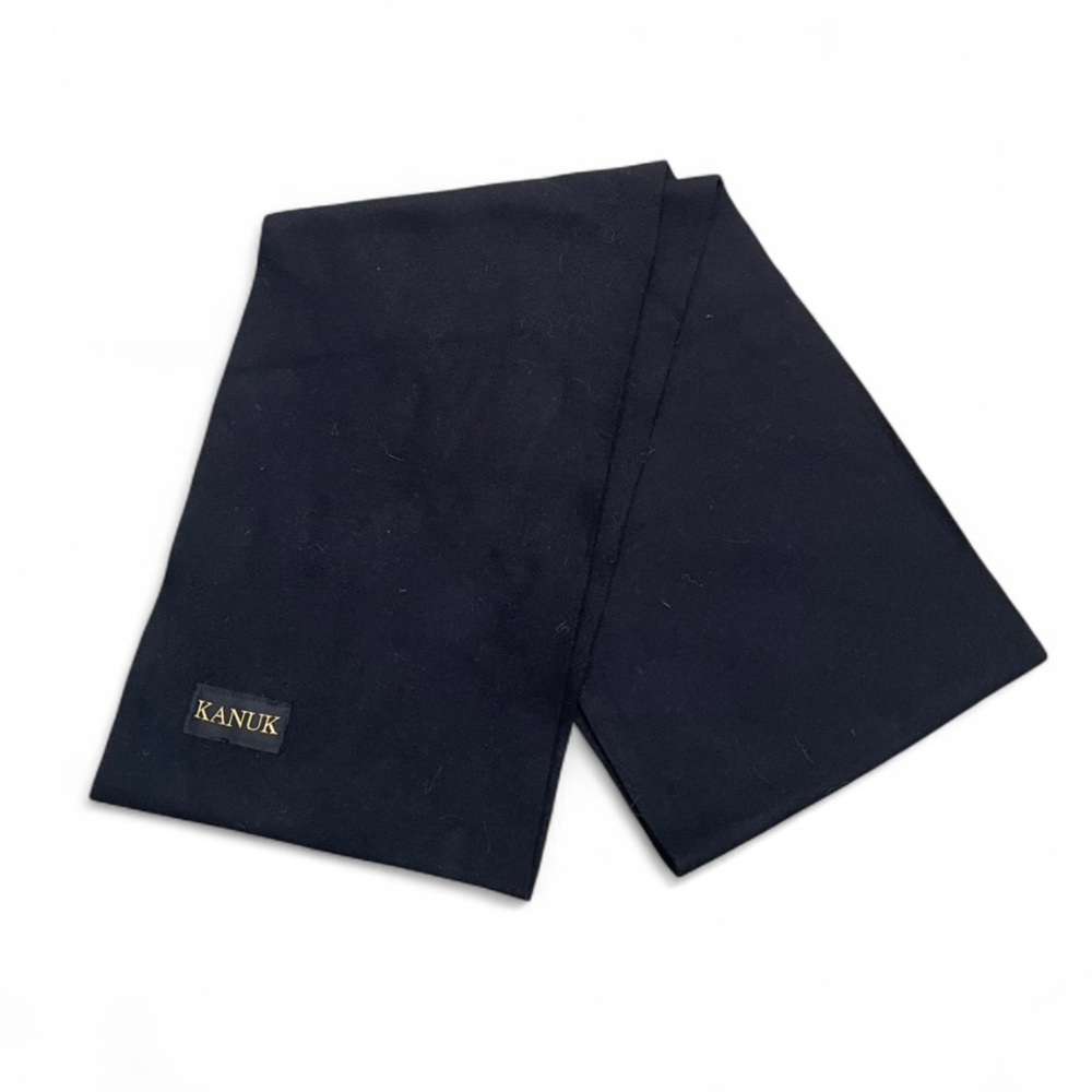 Kanuk small made in Canada Black Scarf